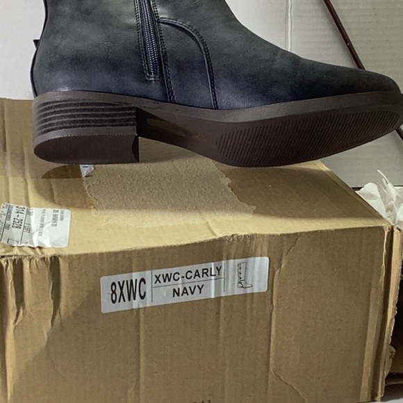 CARLY EXTRA WIDE CALF - Picture 10 of 10